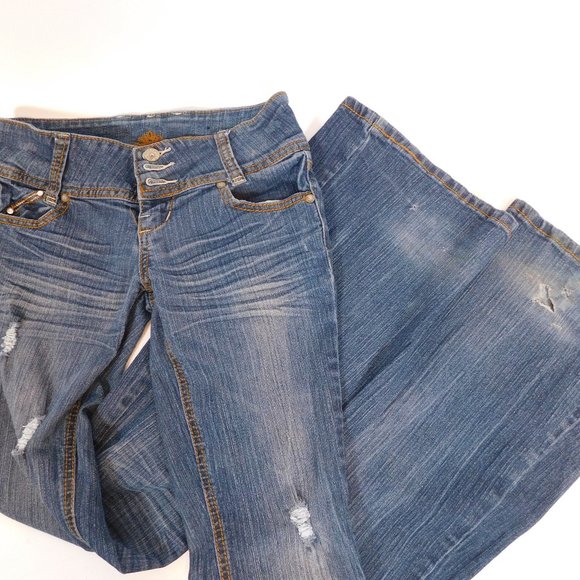 2 Pairs Almost Famous Jeans, Sz 3 CL3010 0220 - Picture 6 of 8